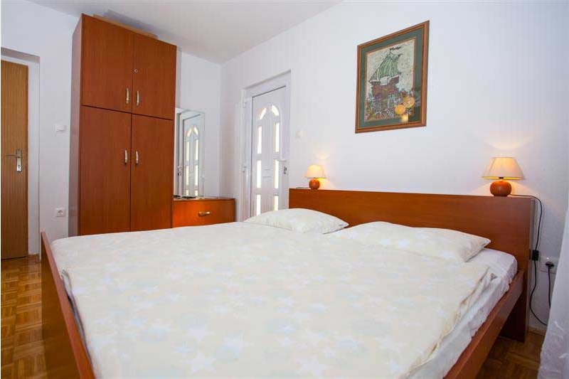 Povoljni apartmani Makarska - Apartman Marita S2 03